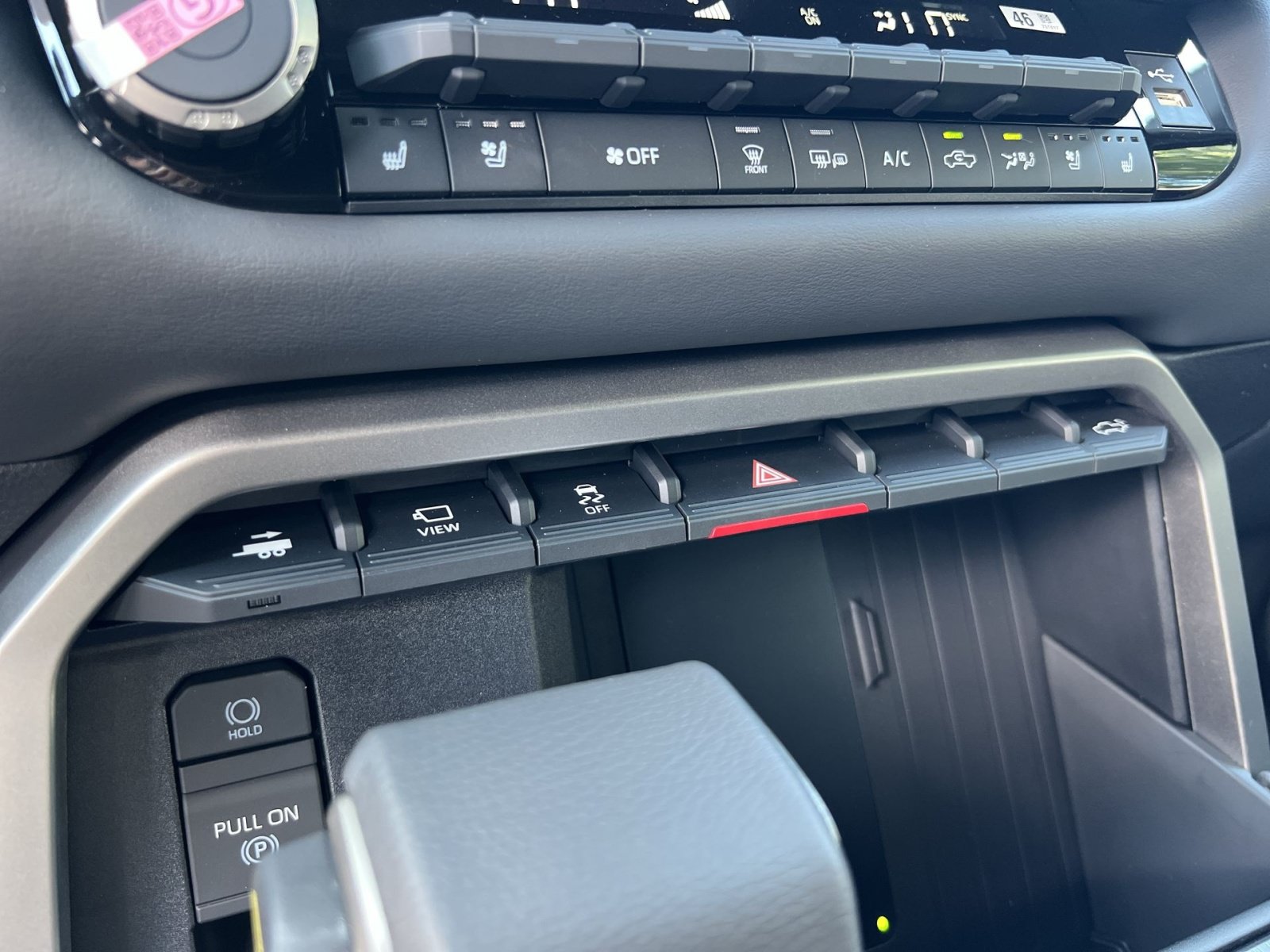 New 2026 Toyota Tundra Platinum AWD/4WD image 26