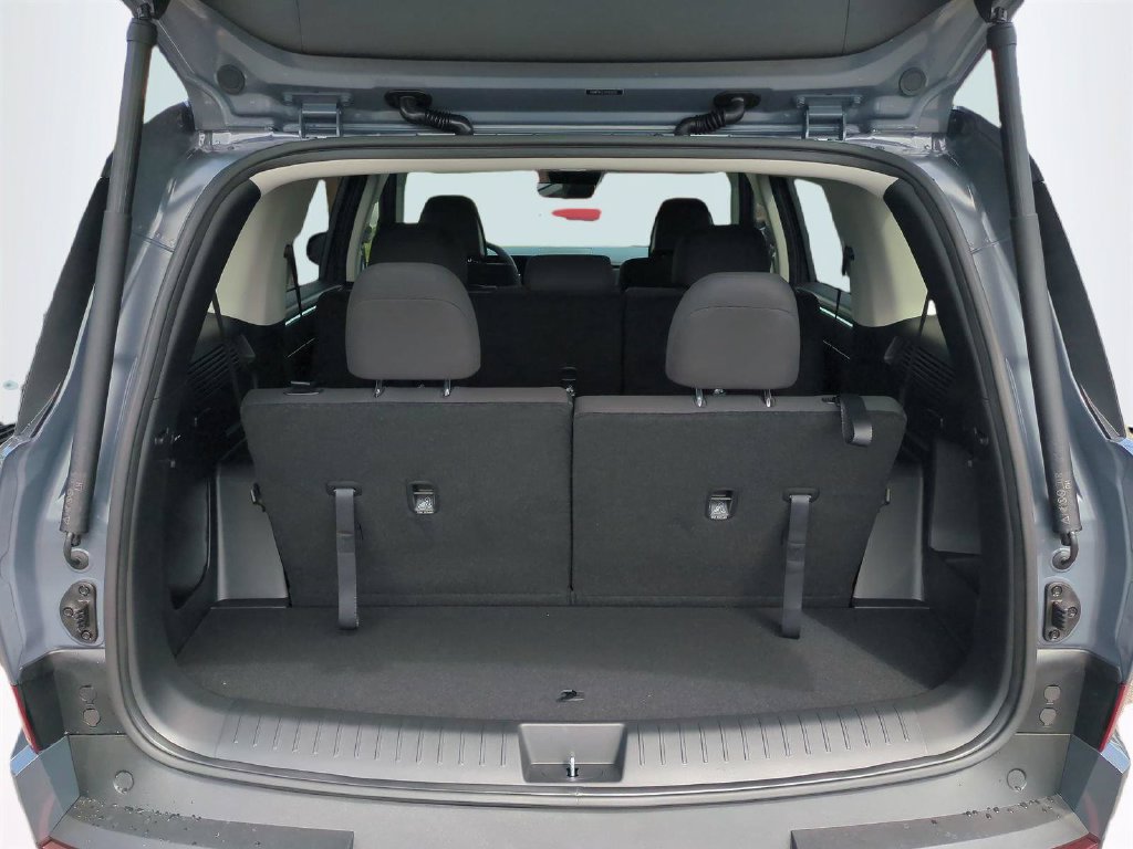 New 2027 Hyundai Santa Fe SE FWD image 14