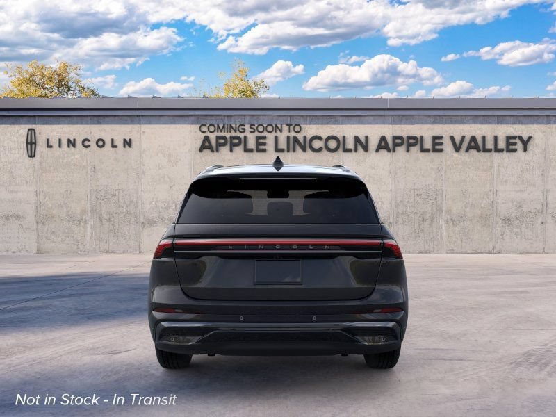 New 2026 Lincoln Nautilus Reserve w/ Jet Appearance Package AWD/4WD image 5