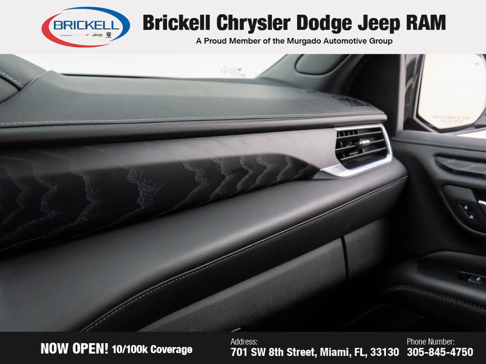 Used 2023 GMC Yukon XL Denali image 29