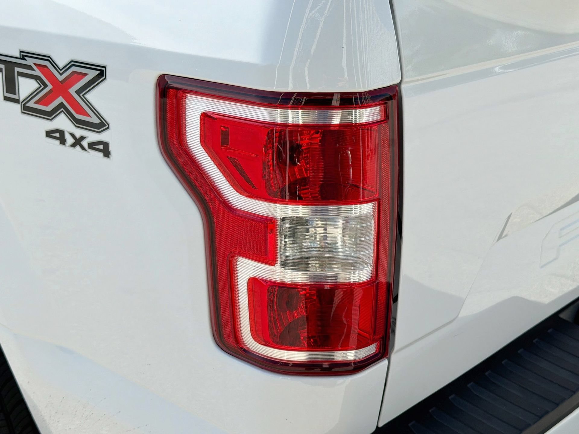 Used 2018 Ford F150 XL w/ Equipment Group 101A Mid AWD/4WD image 10