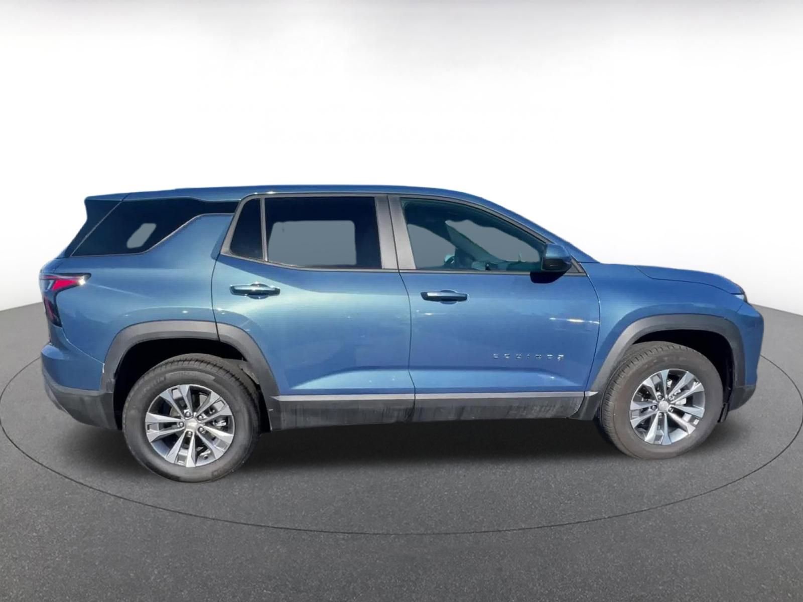 Used 2025 Chevrolet Equinox LT image 16