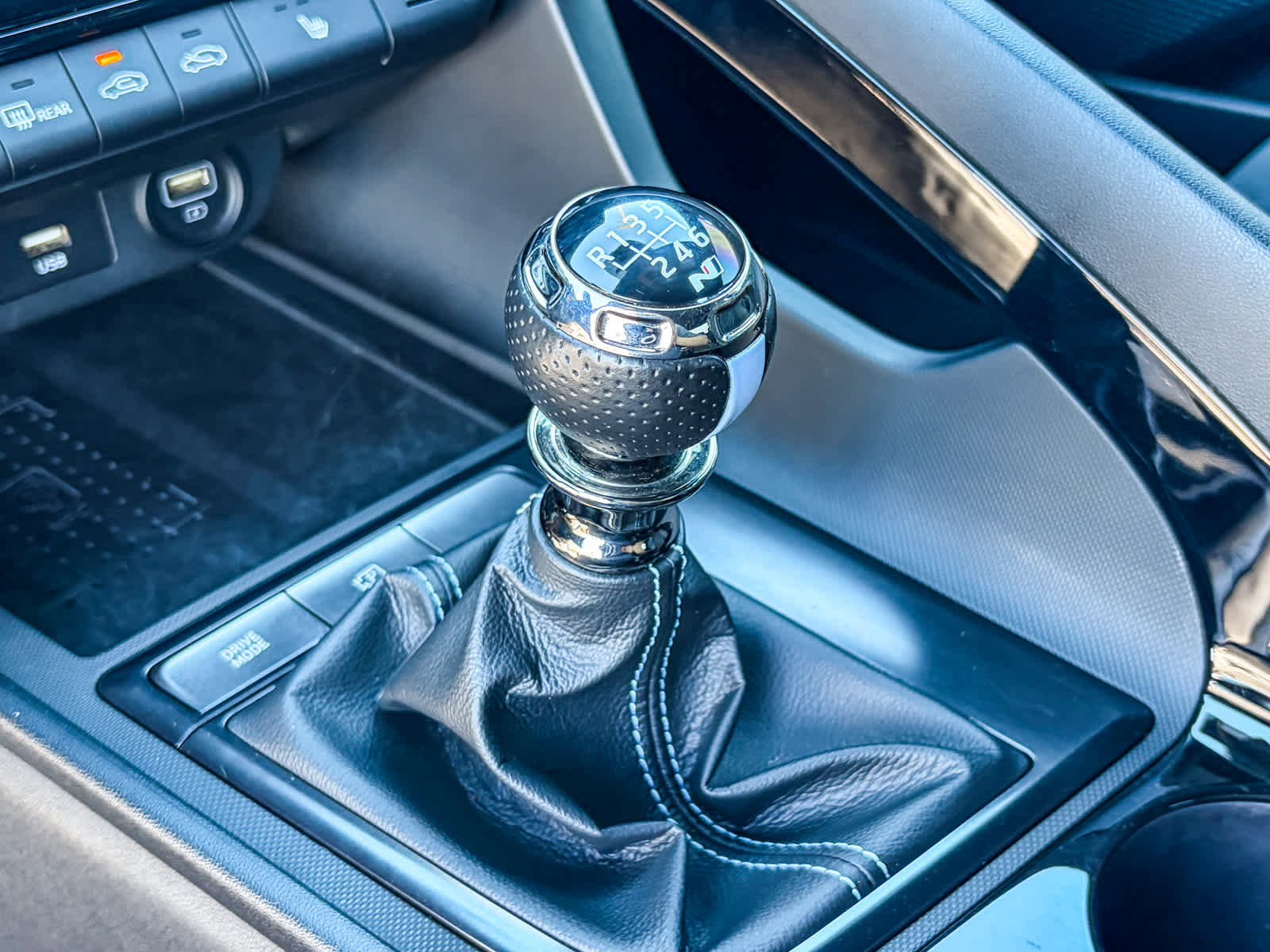 Used 2022 Hyundai Elantra N image 18