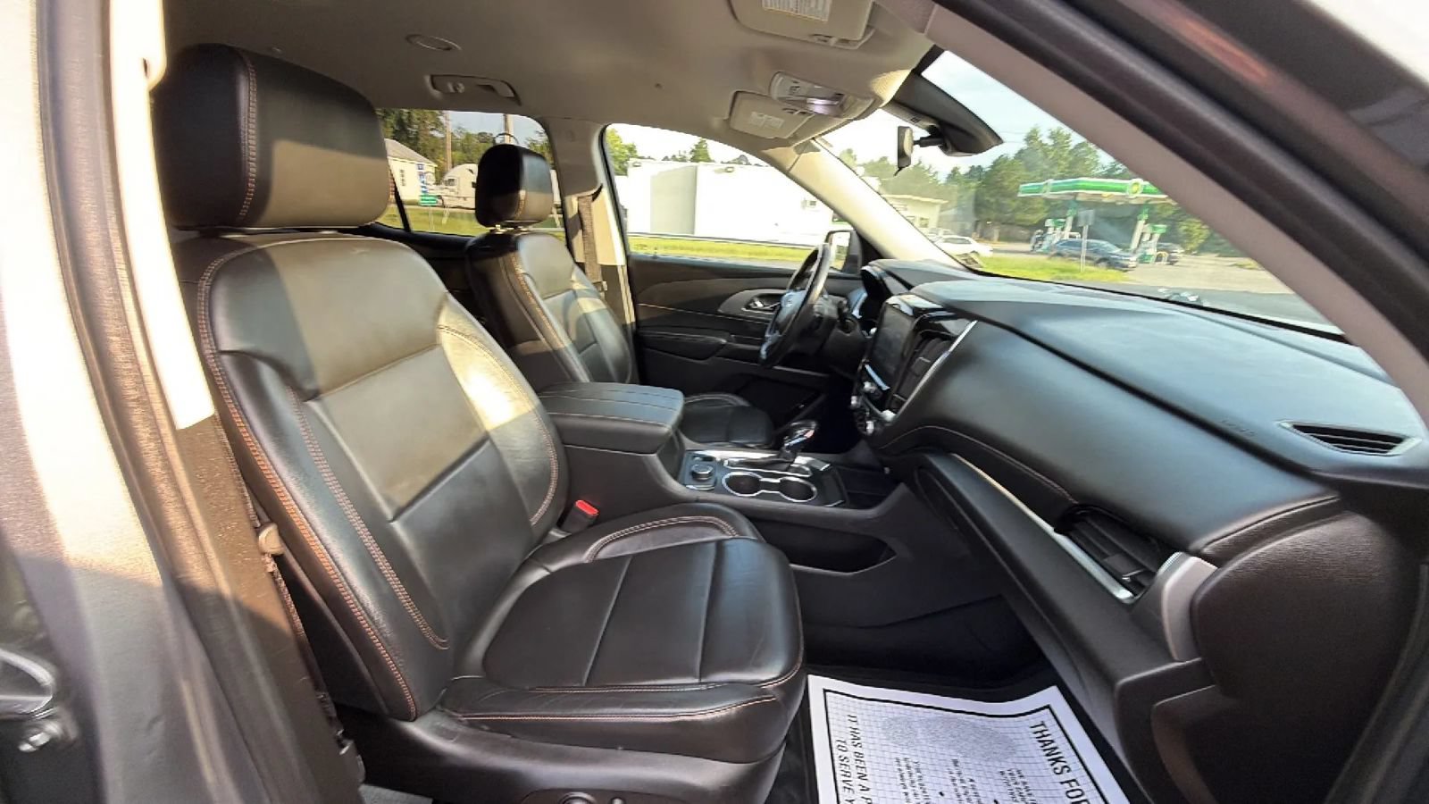 Used 2021 Chevrolet Traverse LT AWD/4WD image 61