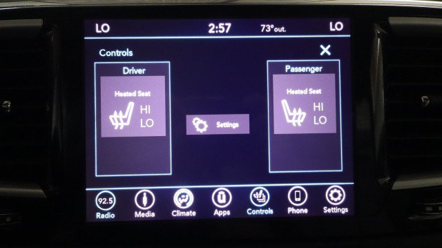 Used 2018 Chrysler Pacifica Touring-L FWD image 20
