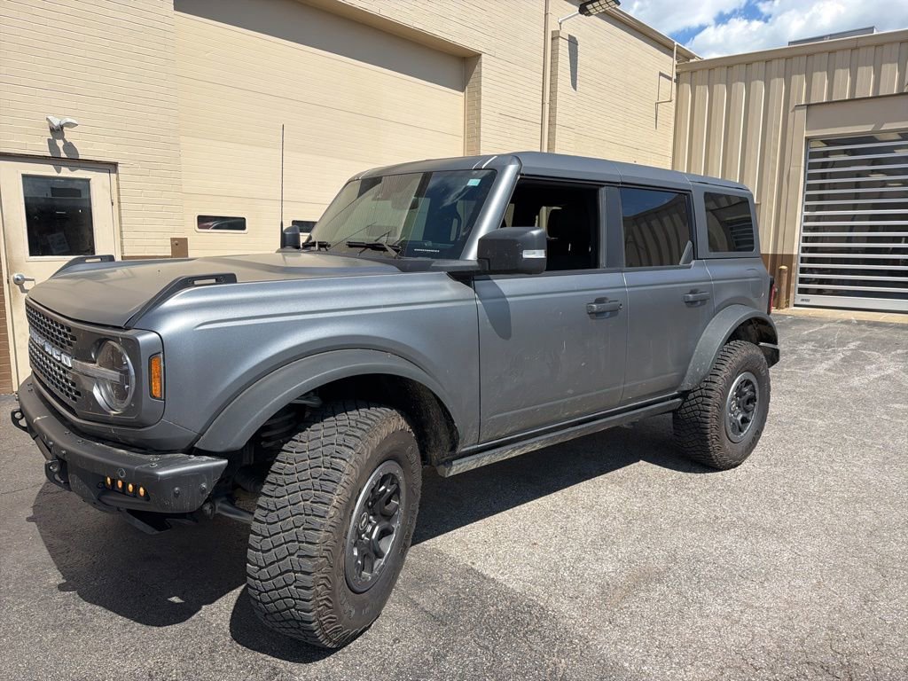 Used 2022 Ford Bronco Badlands AWD/4WD image 2