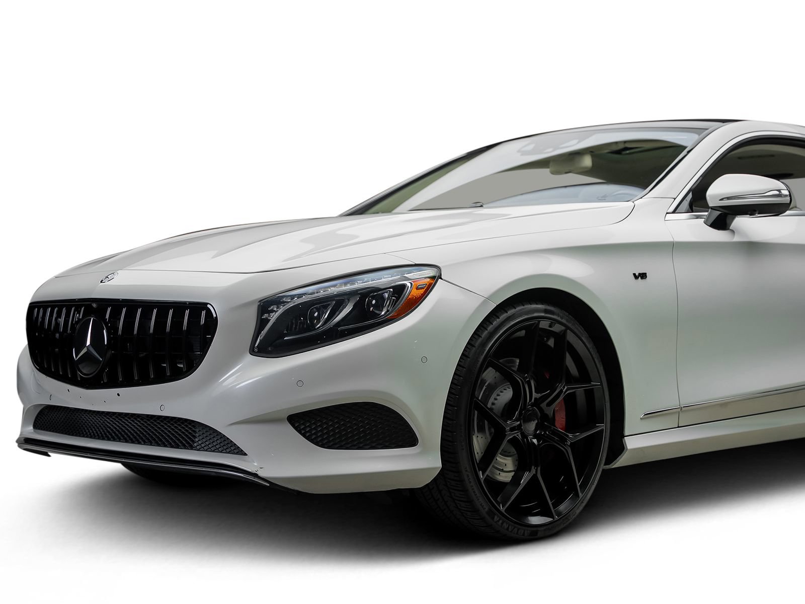Used 2015 Mercedes-Benz S 550 4MATIC Coupe w/ Premium 1 Package image 9