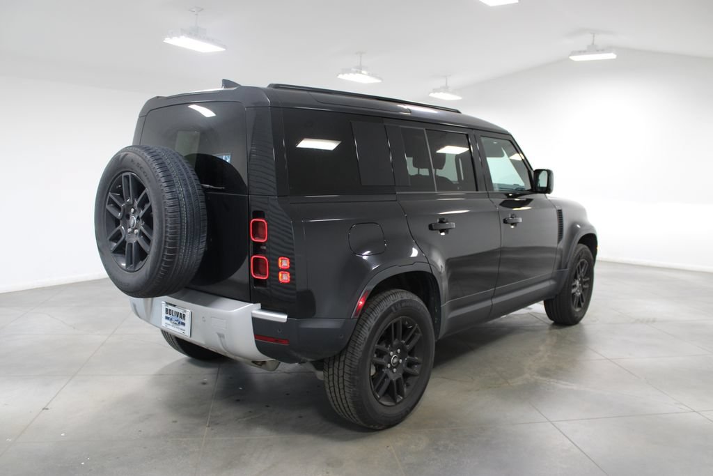 Used 2025 Land Rover Defender 110 S AWD/4WD image 9