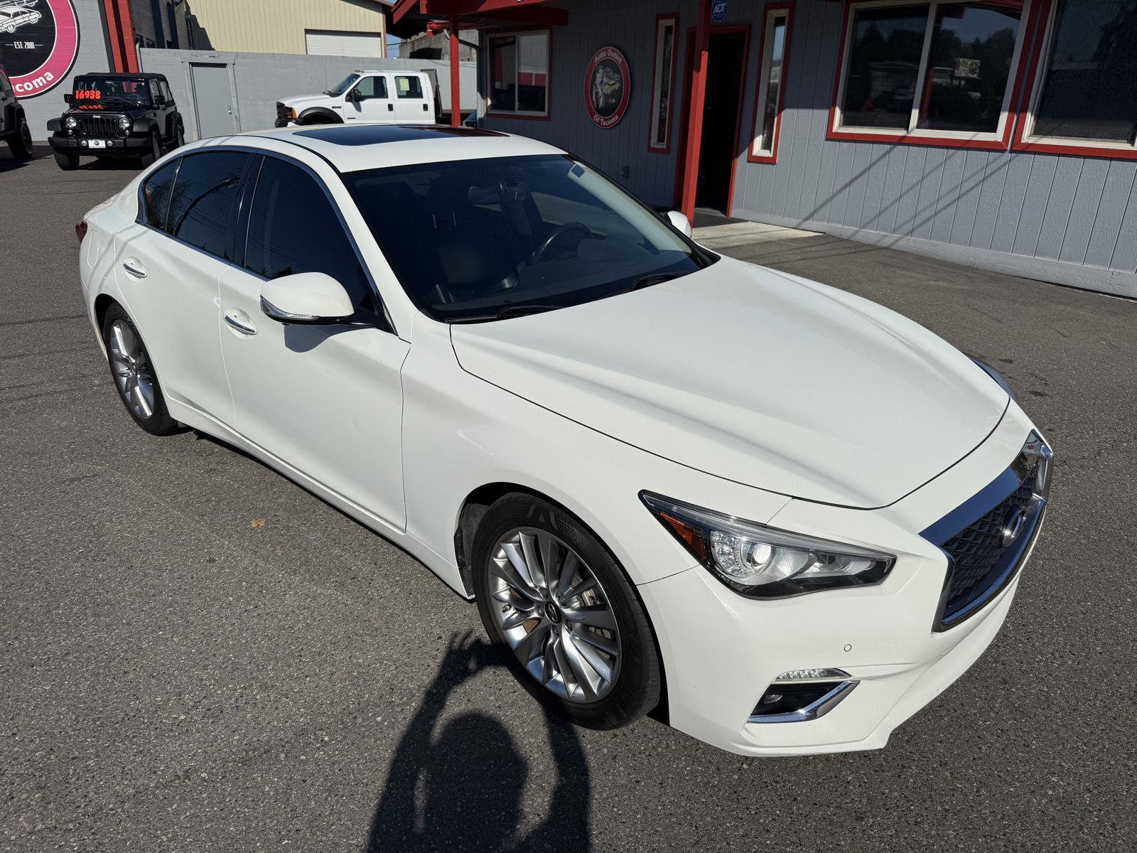Used 2021 INFINITI Q50 Luxe image 6