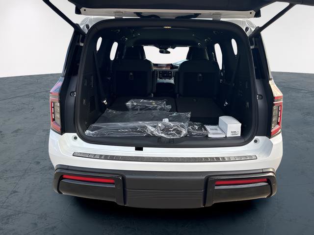 New 2026 Nissan Armada PRO-4X w/ Captain's Chari Seat Package image 9