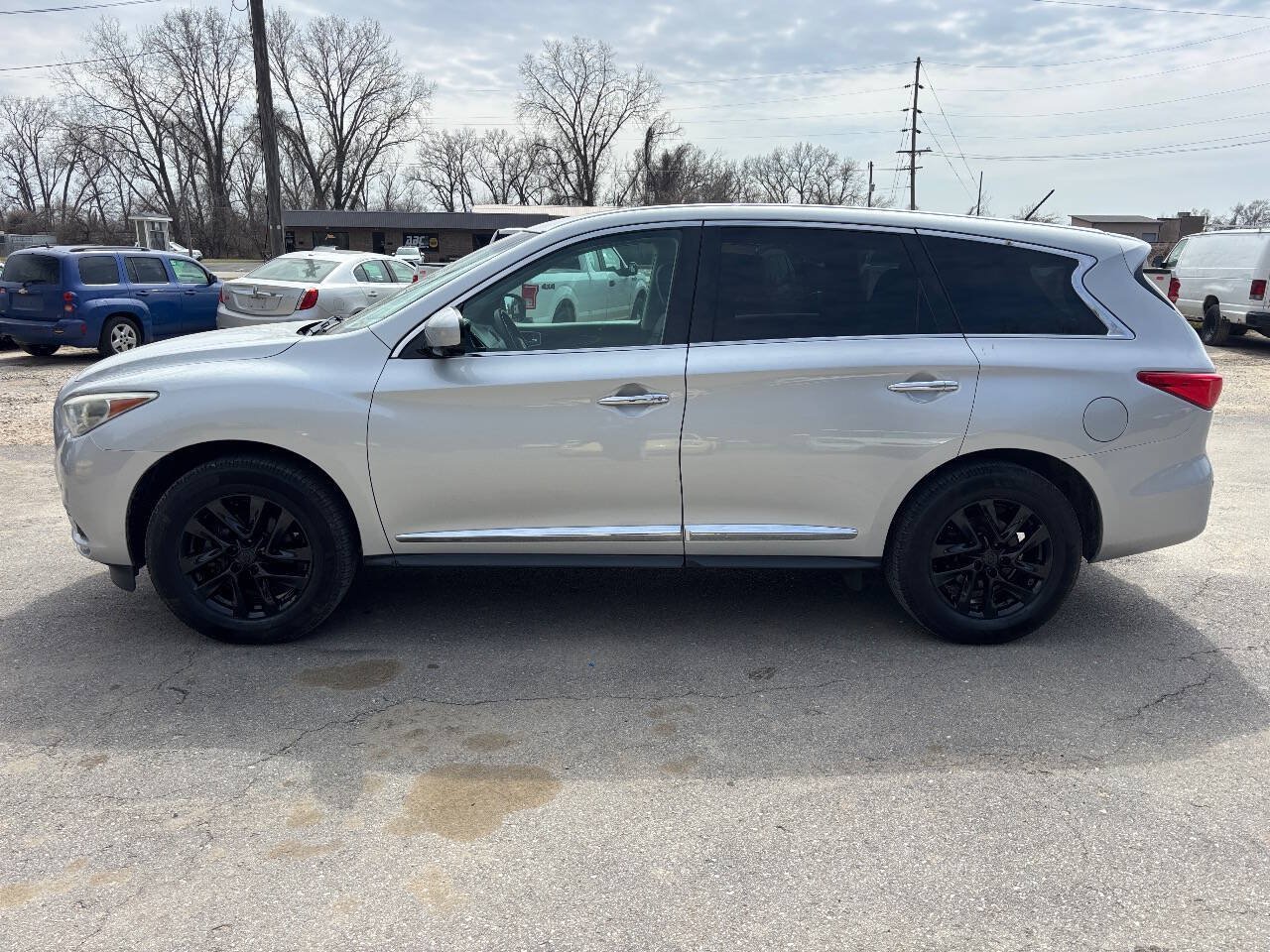 Used 2013 INFINITI JX35 AWD w/ Premium Pkg image 10