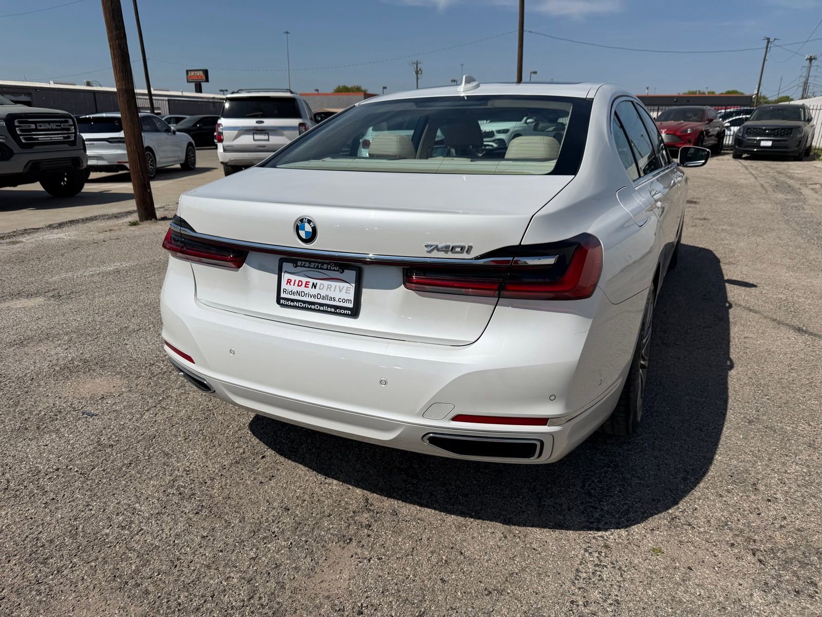 Used 2021 BMW 740i RWD image 6