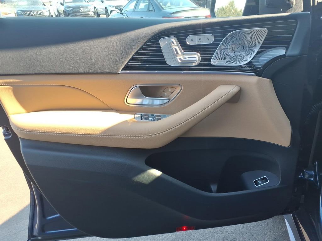 New 2026 Mercedes-Benz GLE 450 4MATIC image 11