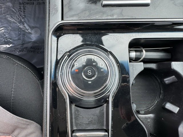 Used 2019 Ford Edge SE image 15