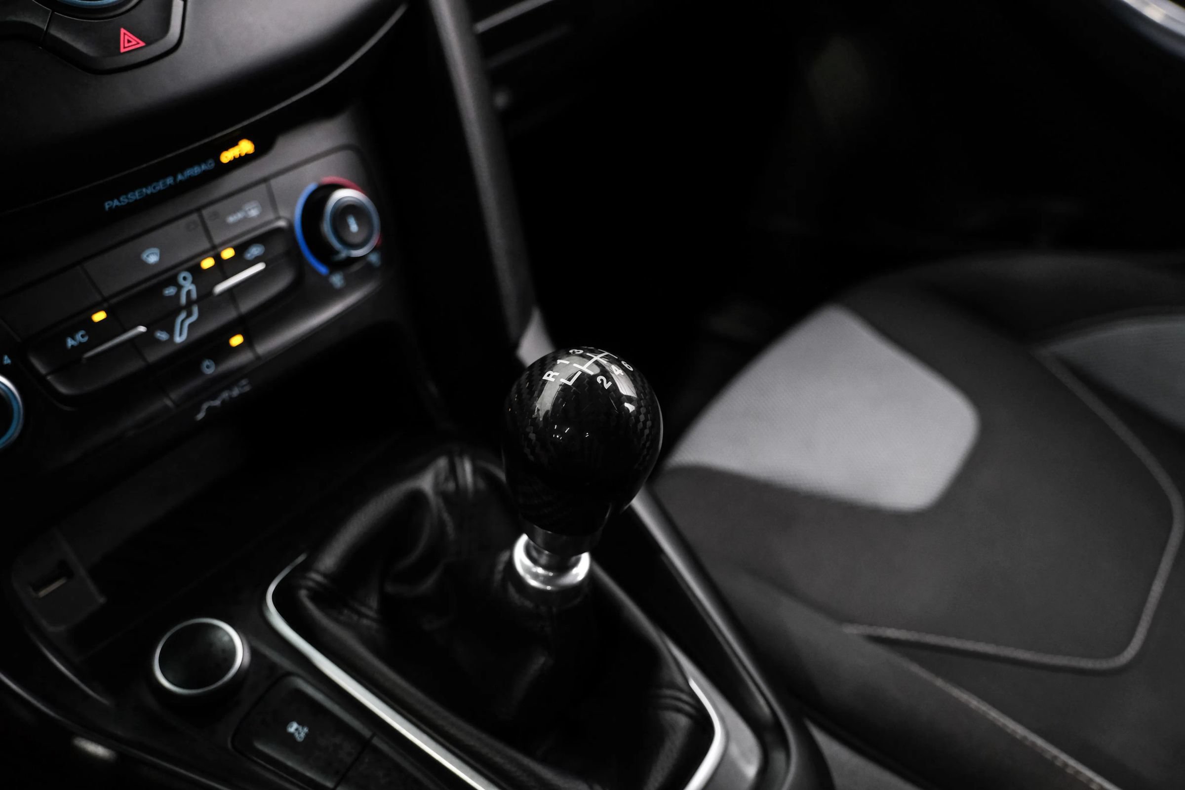 Used 2017 Ford Focus ST FWD image 27