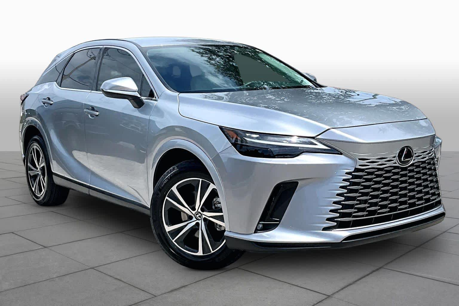 Used 2023 Lexus RX 350 FWD image 3
