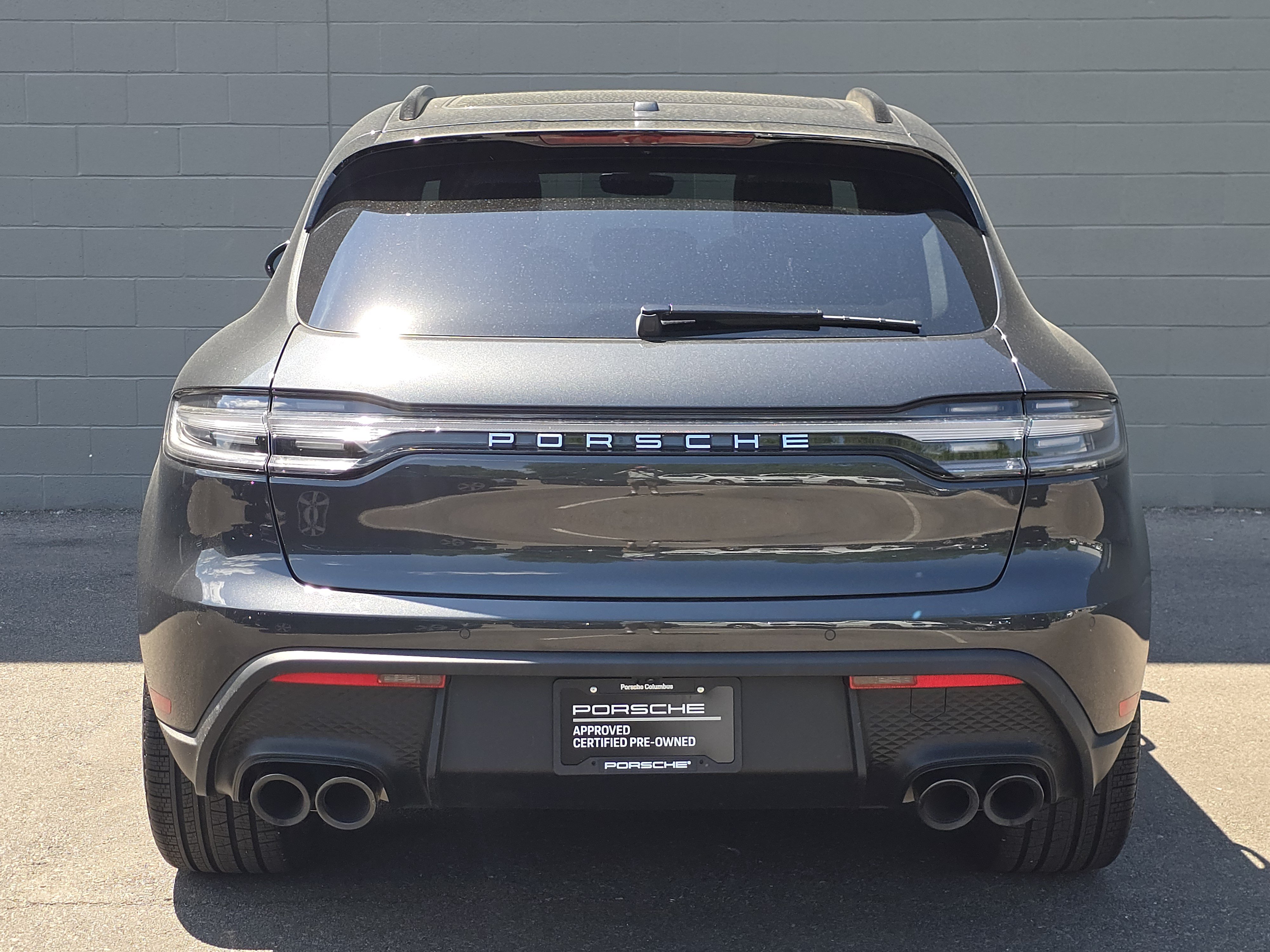 Certified 2026 Porsche Macan AWD/4WD image 9