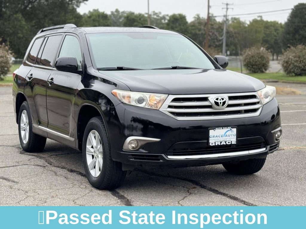 Used 2013 Toyota Highlander SE image 12
