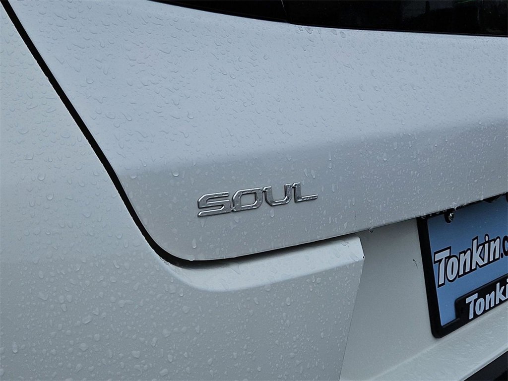 Used 2024 Kia Soul LX w/ Option Group 015 image 25