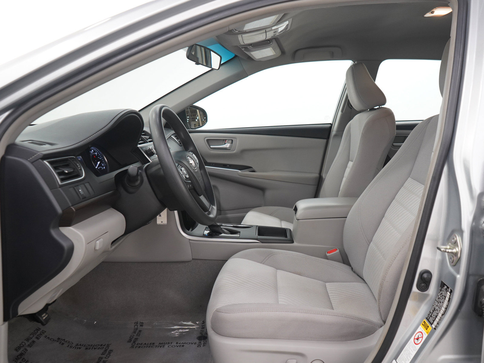 Used 2016 Toyota Camry LE FWD image 20