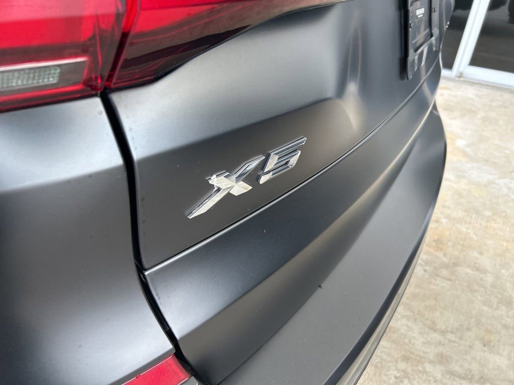 Used 2021 BMW X5 sDrive40i w/ M Sport Package image 24
