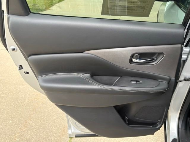 Used 2020 Nissan Murano SV AWD/4WD image 19