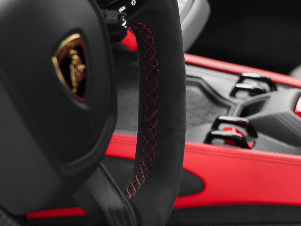 Used 2024 Lamborghini Revuelto image 52