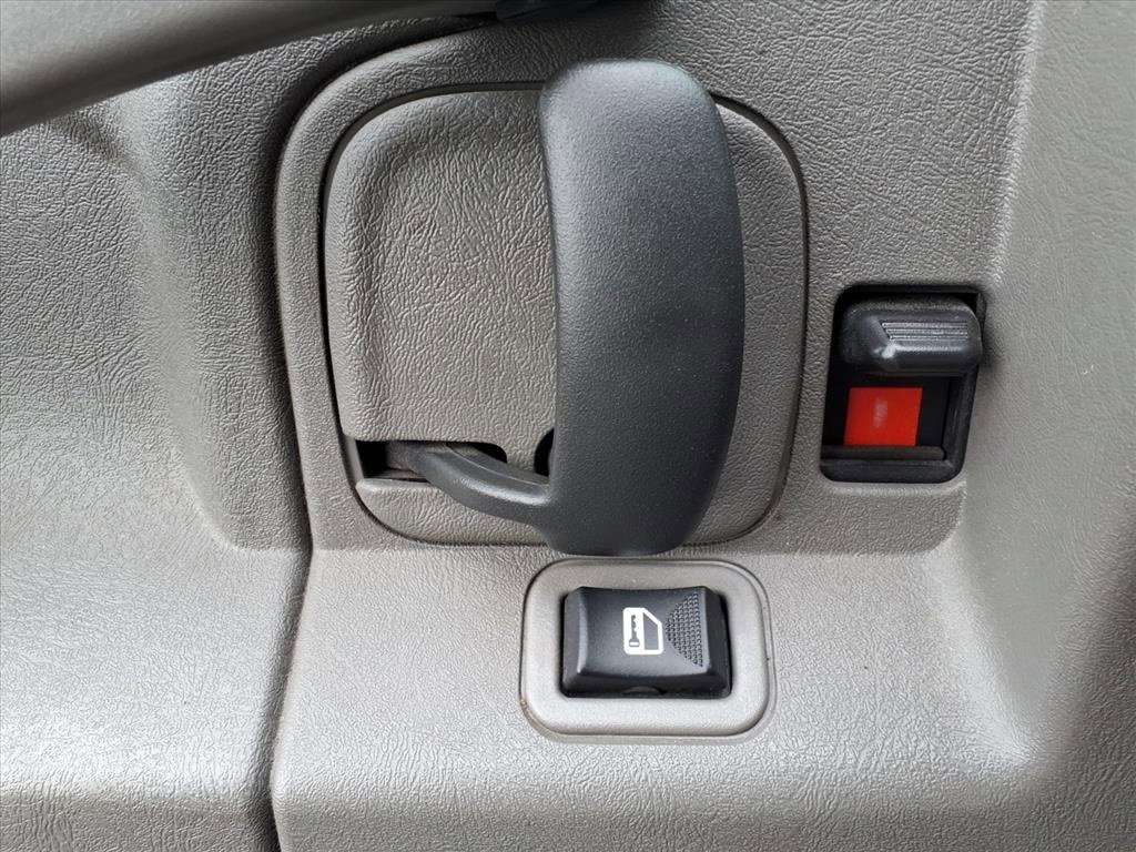 Used 2022 GMC Savana 3500 Extended w/ Power Convenience Package image 13