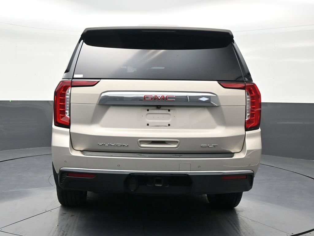 Used 2023 GMC Yukon XL SLT w/ SLT Luxury Package RWD image 4