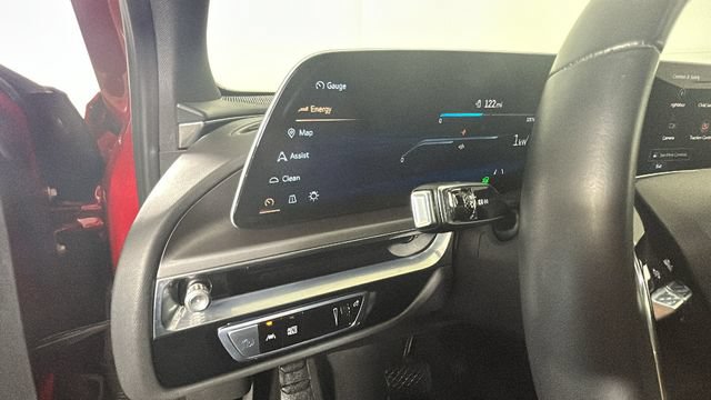 Used 2024 Cadillac Lyriq Tech AWD/4WD image 18