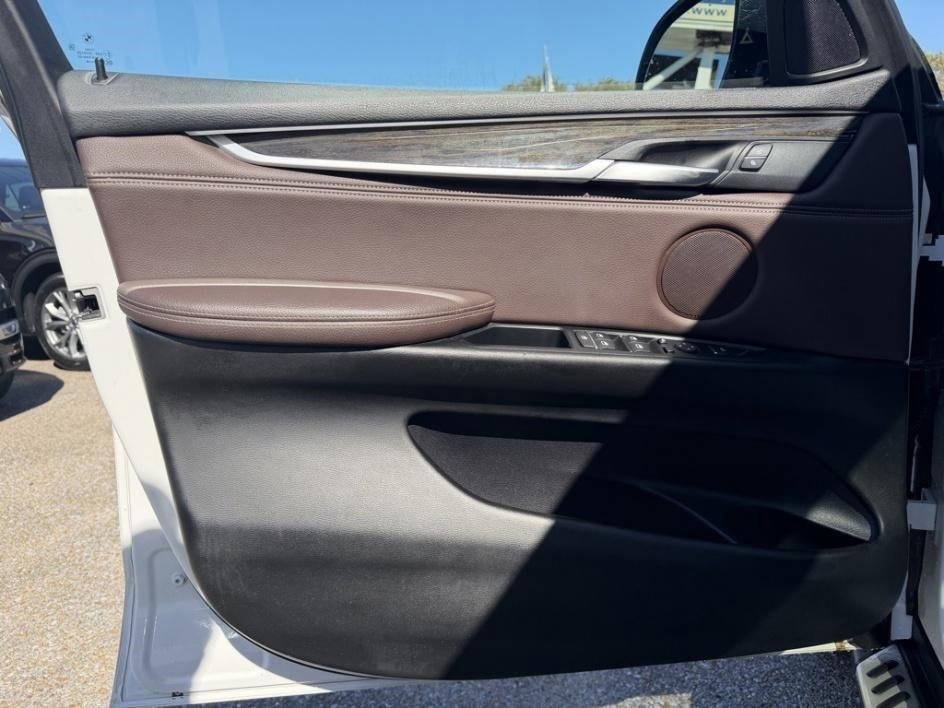 Used 2018 BMW X5 sDrive35i image 13