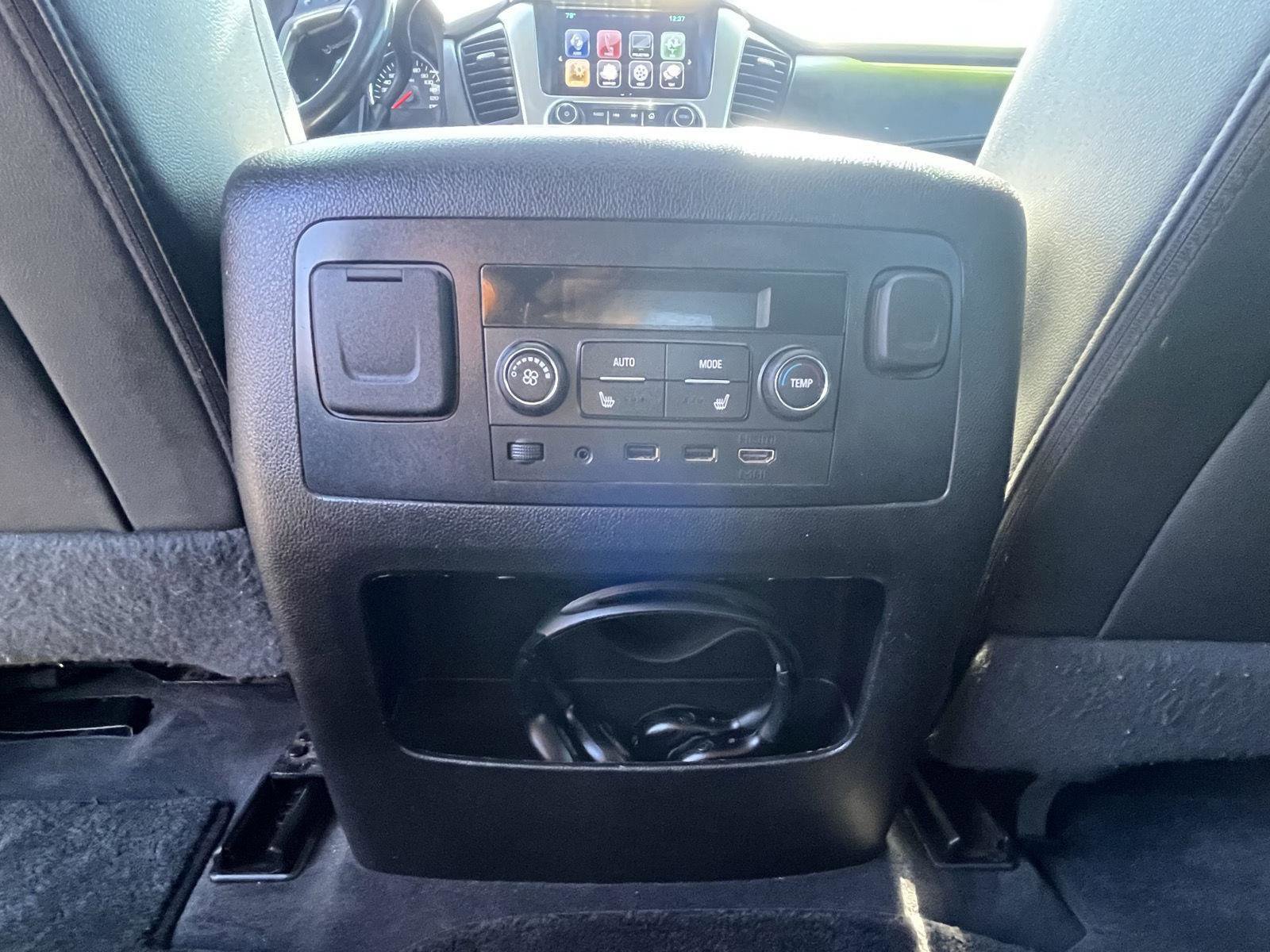 Used 2019 Chevrolet Tahoe LT w/ LT Signature Package image 21