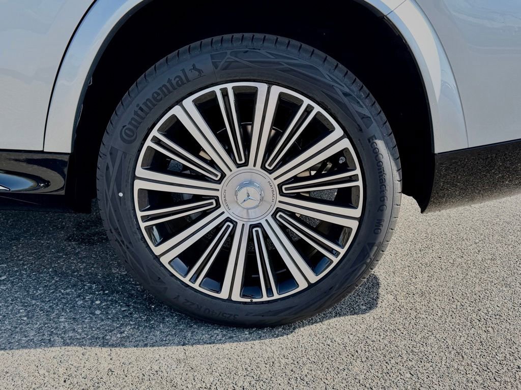 New 2026 Mercedes-Benz Maybach GLS 600 4MATIC image 19