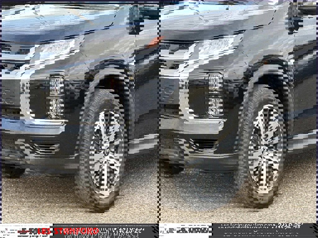 Used 2024 Mitsubishi Outlander Sport S image 9