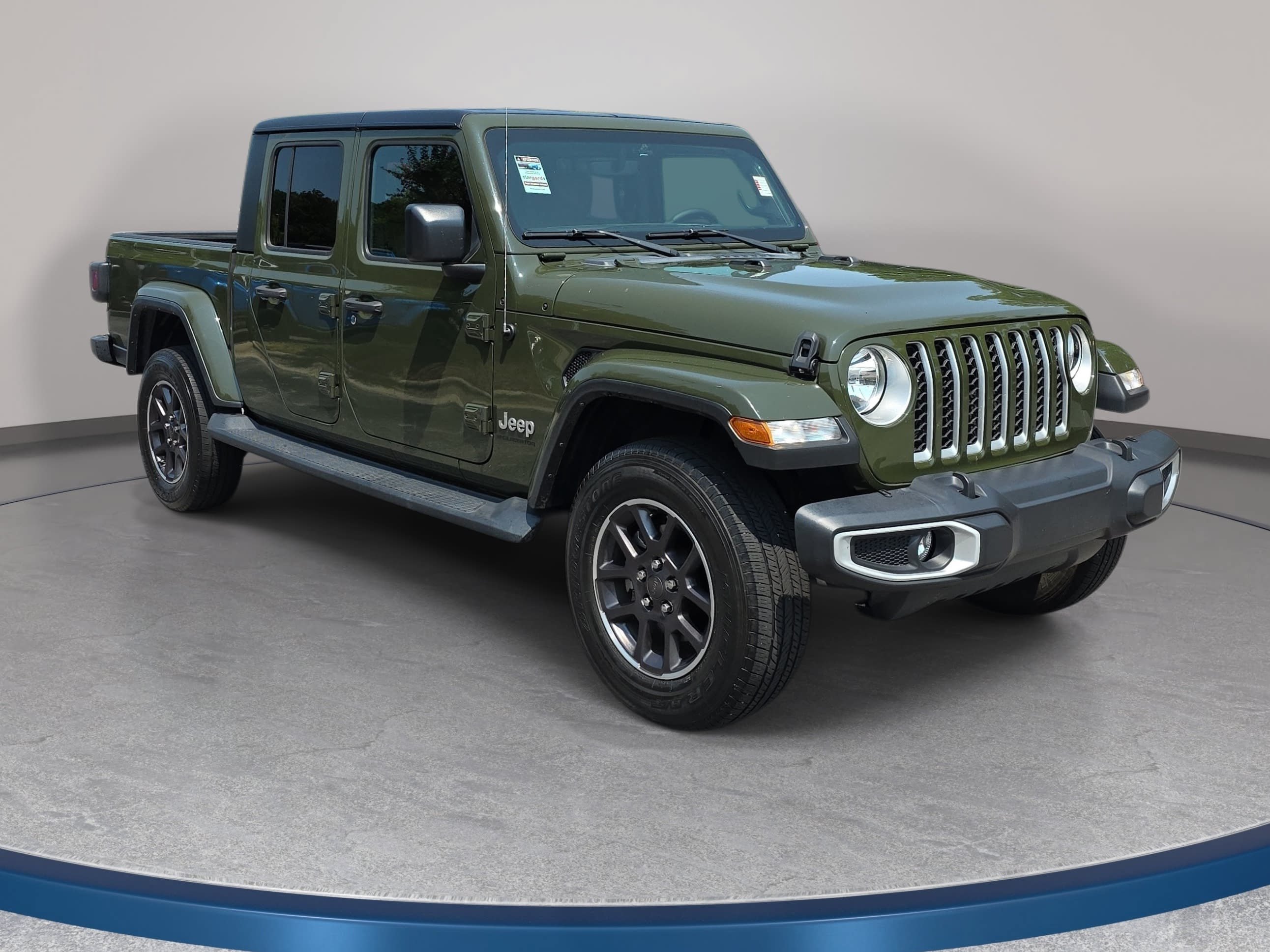 Certified 2023 Jeep Gladiator Overland w/ Popular Equipment Package AWD/4WD image 3