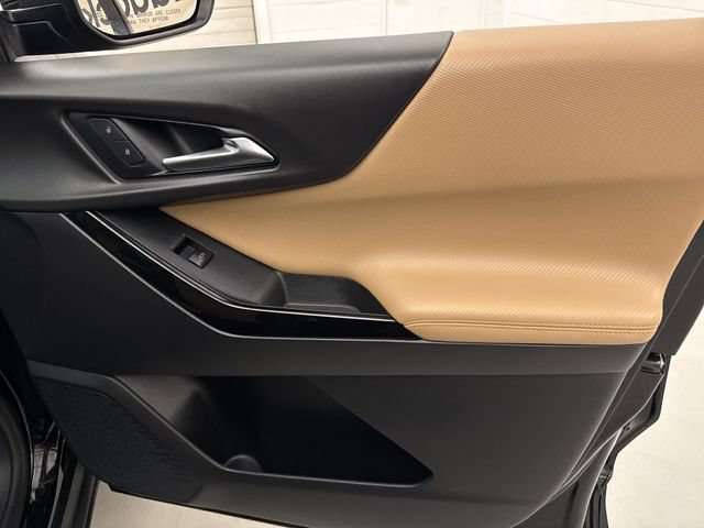 Certified 2025 Chevrolet Equinox ACTIV AWD/4WD image 31