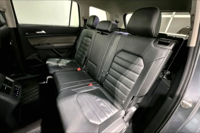 Used 2023 Volkswagen Atlas SEL R-Line image 23