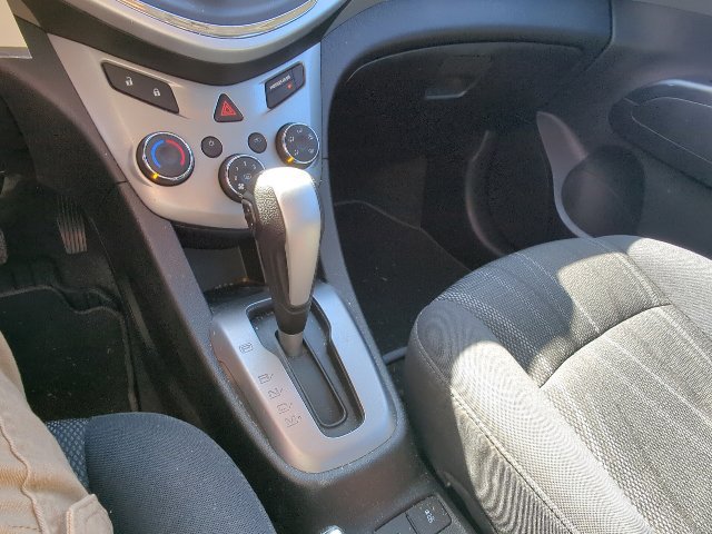 Used 2019 Chevrolet Sonic LT FWD image 16