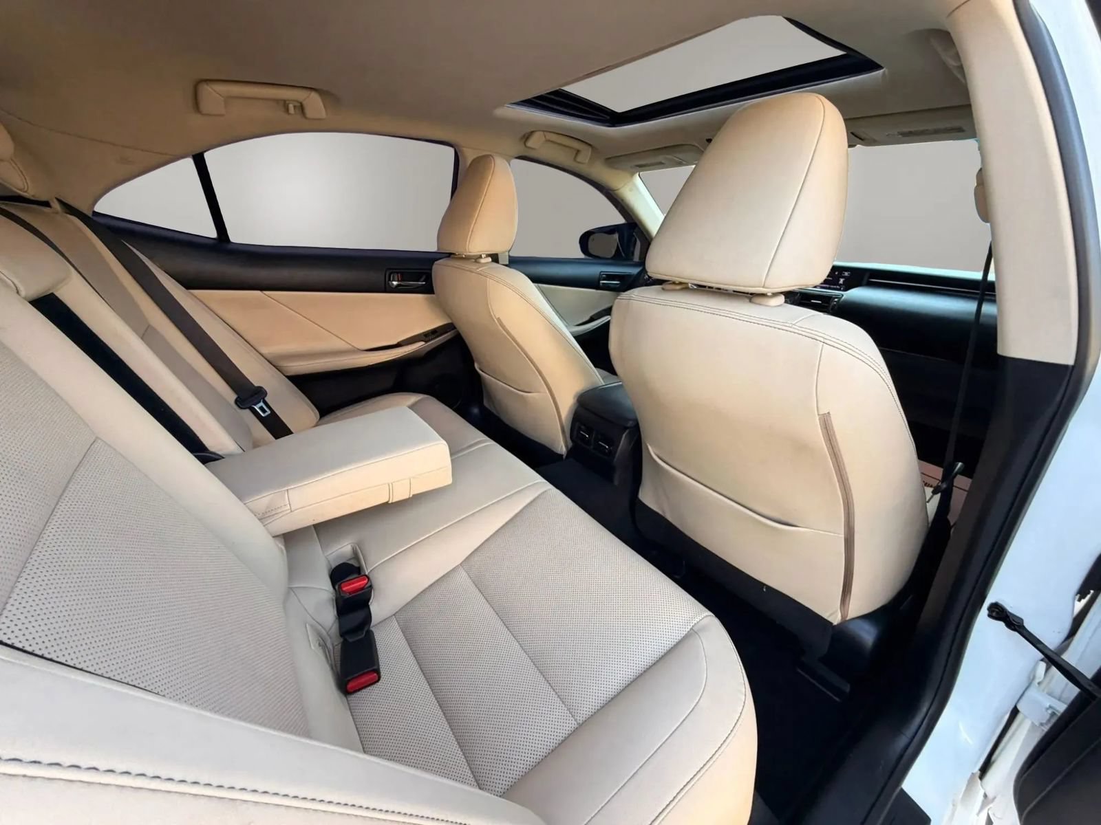 Used 2015 Lexus IS 250 w/ Navigation System Package RWD image 27