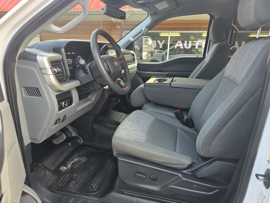 Used 2023 Ford F350 XLT w/ 360-Degree Camera Package image 11