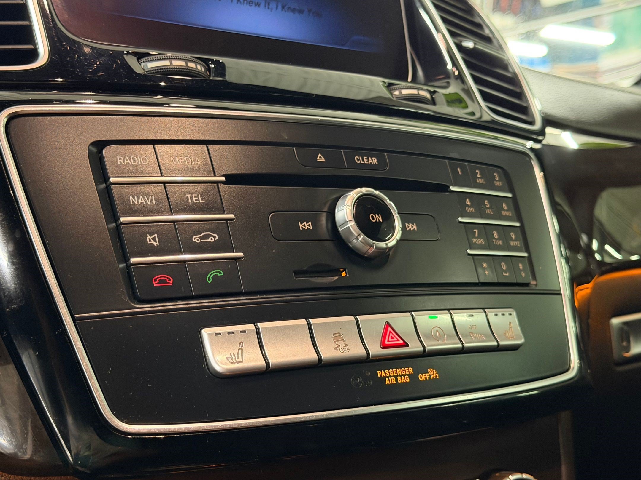Used 2019 Mercedes-Benz GLS 450 4MATIC image 18