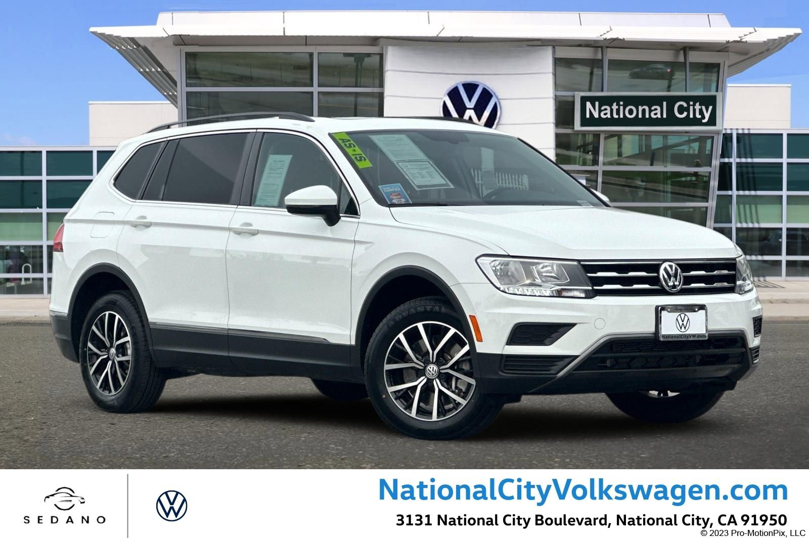 Used 2021 Volkswagen Tiguan SE w/ Panoramic Sunroof Package