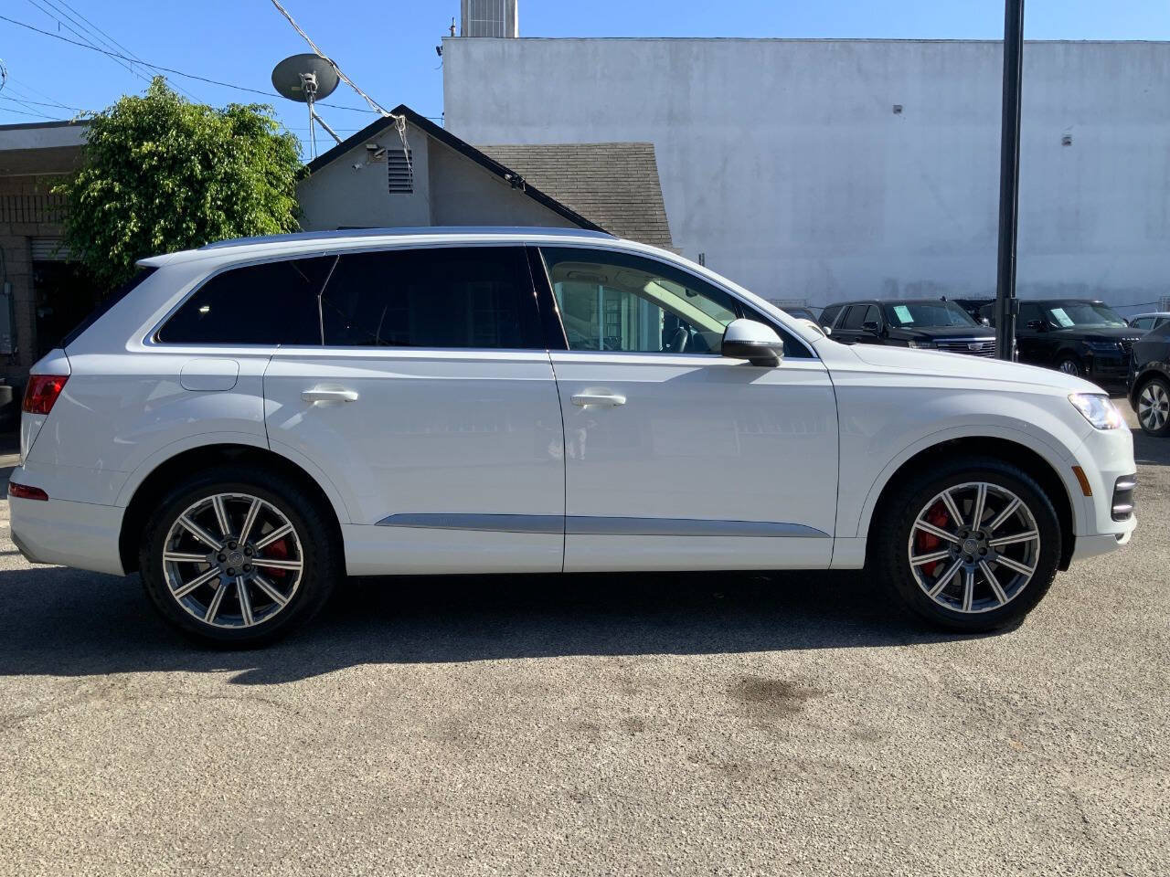 Used 2019 Audi Q7 2.0T Premium w/ Convenience Package AWD/4WD image 2
