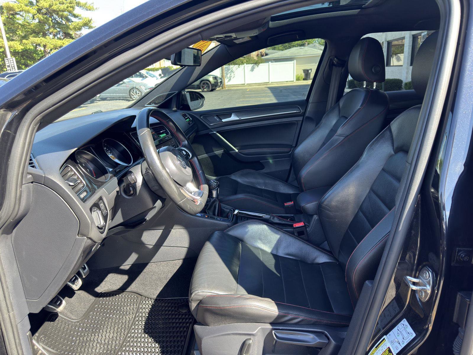Used 2019 Volkswagen GTI S FWD image 17