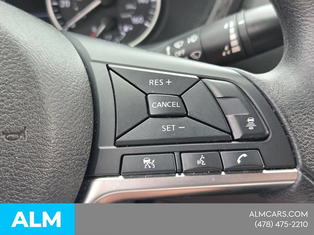 Used 2024 Nissan Sentra SV FWD image 27