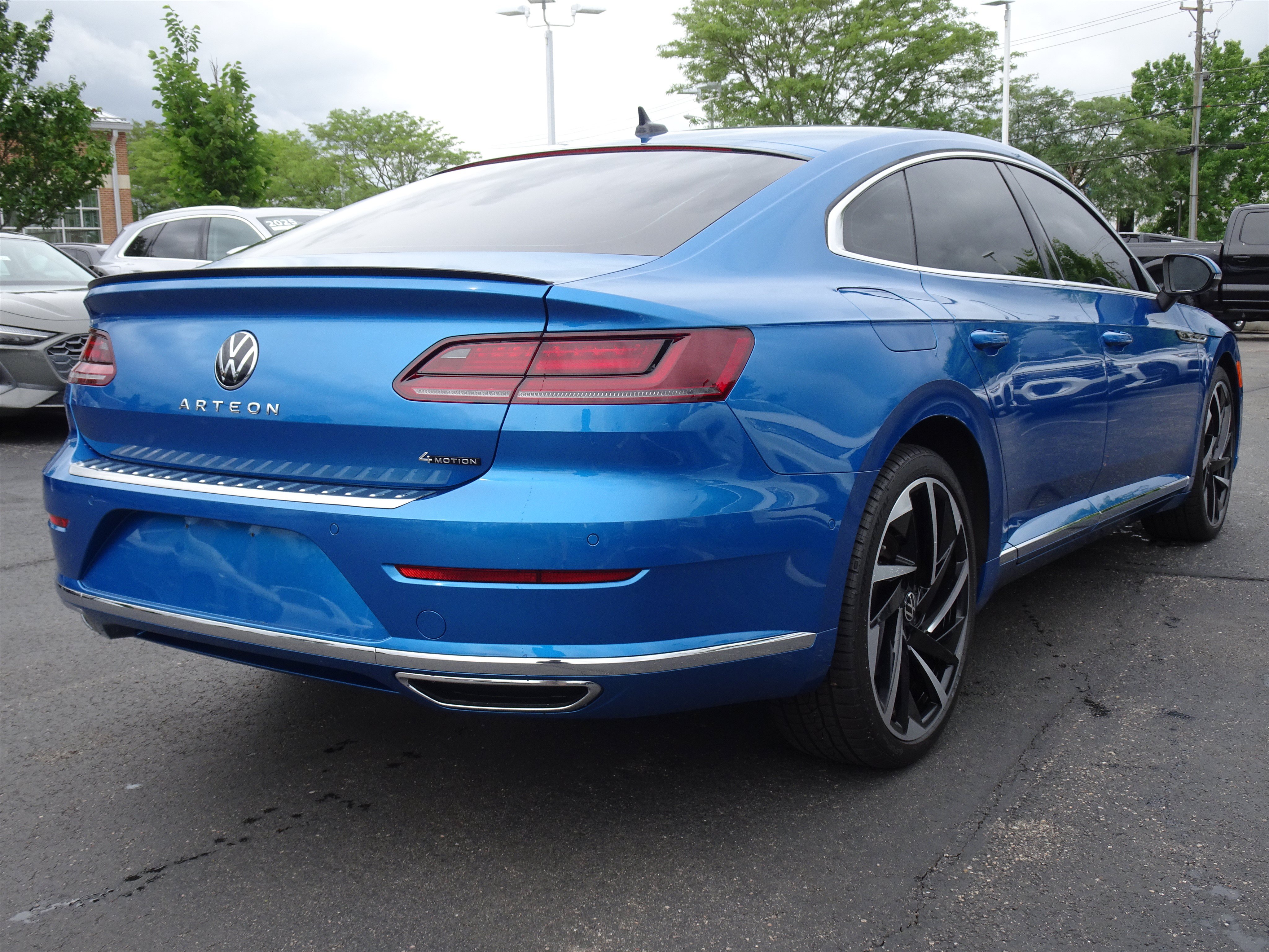 Used 2023 Volkswagen Arteon SEL Premium AWD/4WD image 5
