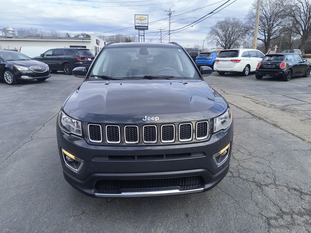 Used 2018 Jeep Compass Limited AWD/4WD image 9