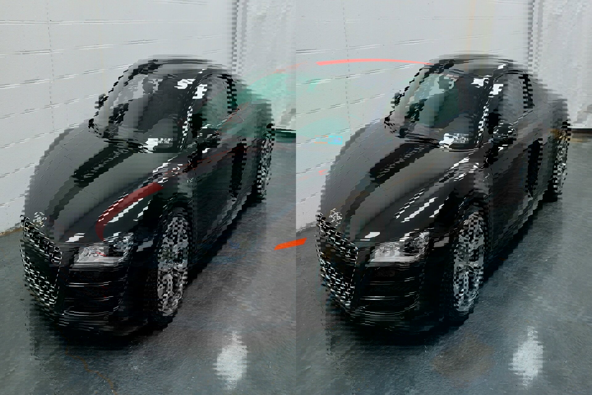 Used 2011 Audi R8 V10 image 5