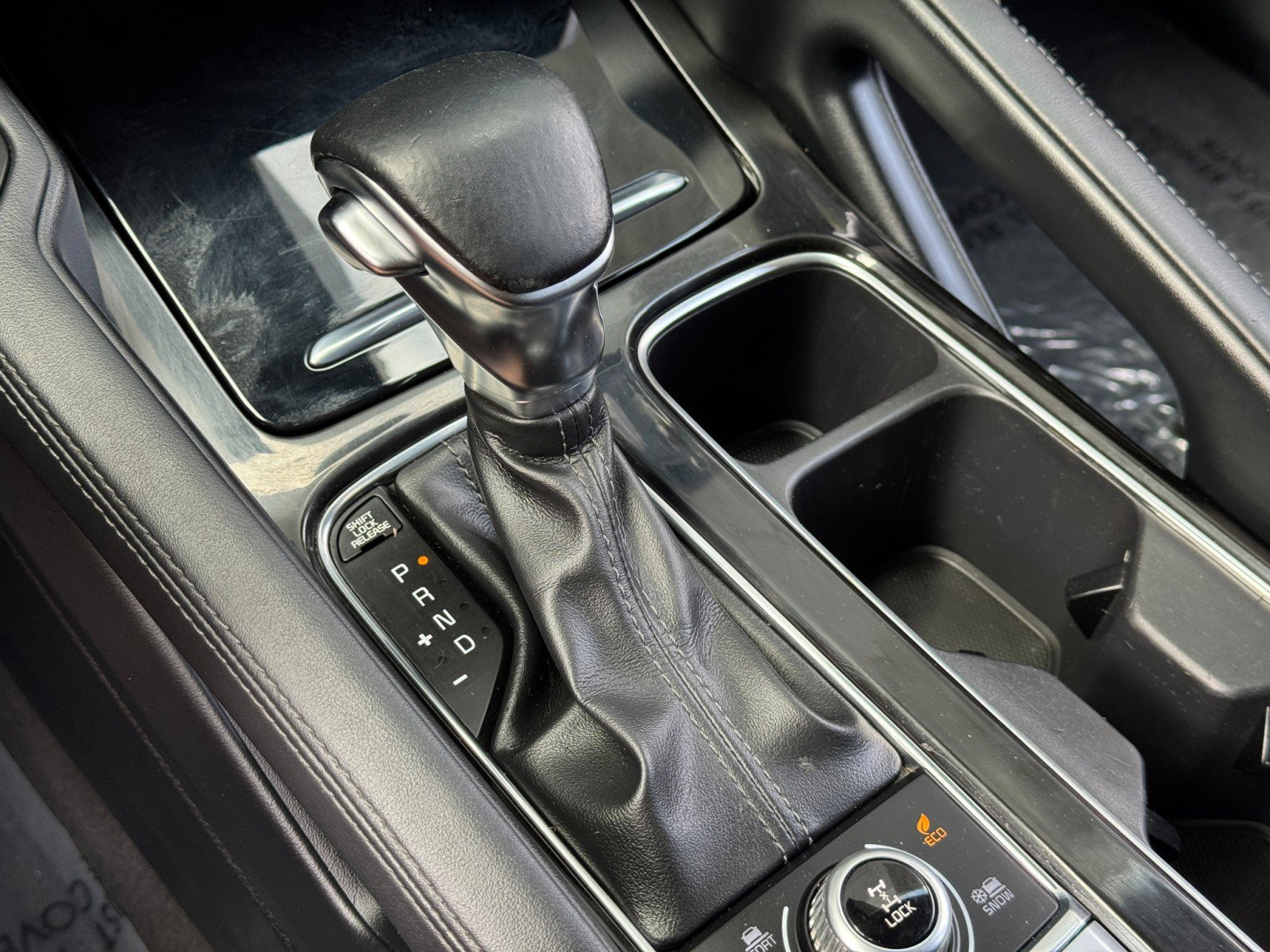 Used 2020 Kia Telluride EX AWD/4WD image 29