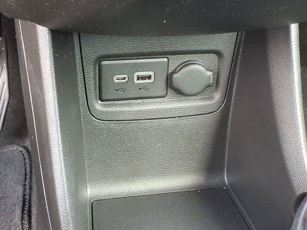 Used 2019 Chevrolet Spark LS FWD image 29
